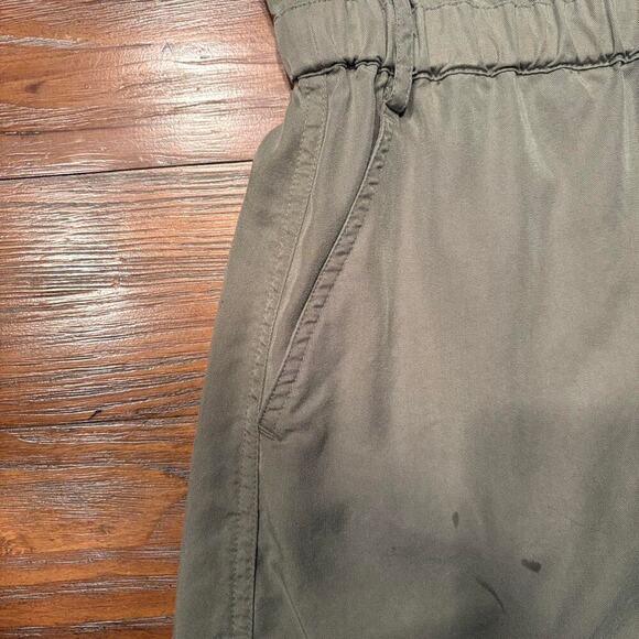 Banana Republic Safari Utility Dress Olive Button Front Modern Minimal Style MP - Picture 9 of 9